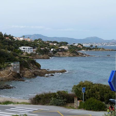 Hotel La Caravelle Fréjus Екстериор снимка