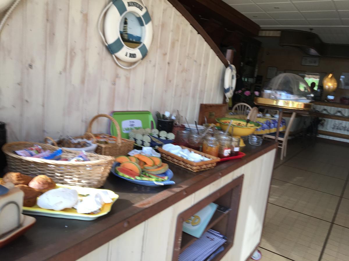 Hotel La Caravelle Fréjus Екстериор снимка