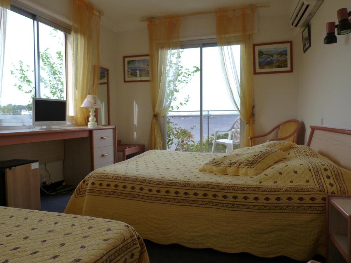 Hotel La Caravelle Fréjus Екстериор снимка
